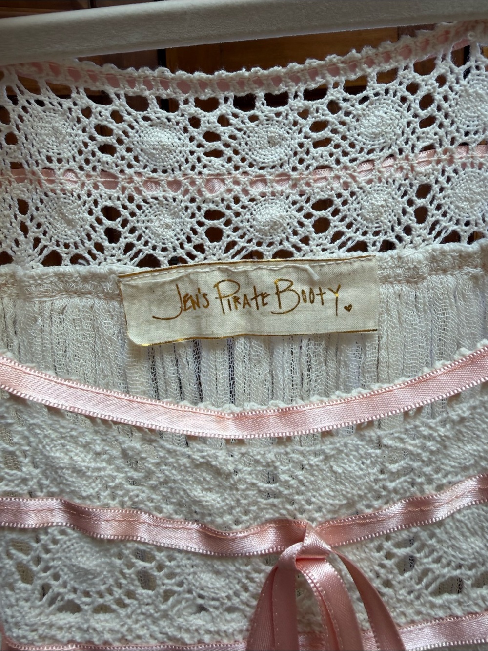 Jen's Pirate Booty ‘Janis’ Tunic with Peach Contrasting Satin Ribbon, One Size - Picture 4 of 8